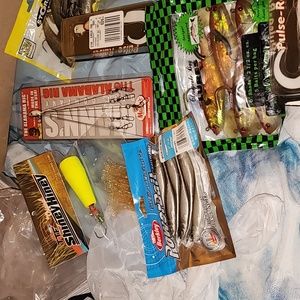 FISHING LOT OF 10